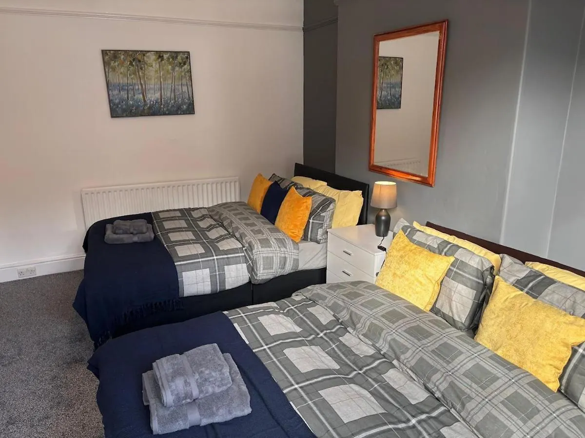 City Delight, Free Parking Newcastle upon Tyne 0*,  United Kingdom