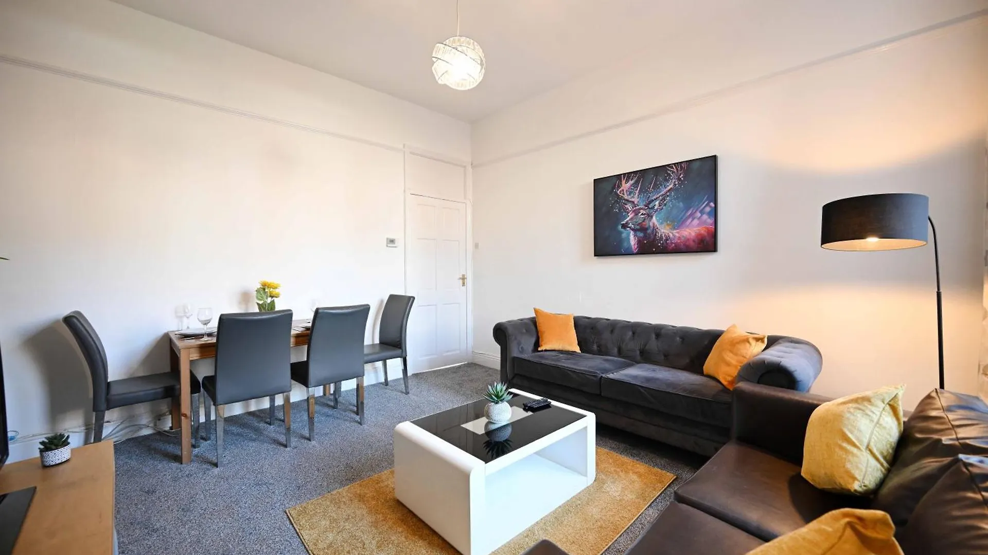 City Delight, Free Parking Newcastle upon Tyne United Kingdom